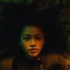 Zendaya incarne "Rue" dans la série Euphoria crée par Sam Levinson.