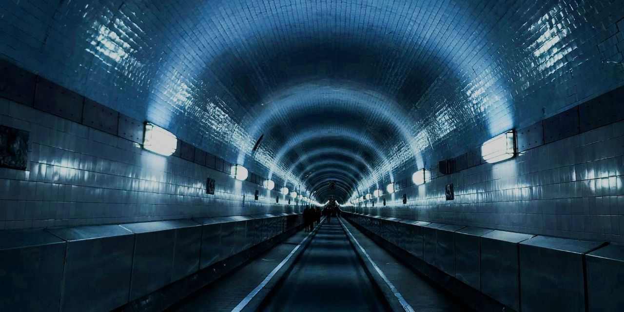 tunnel conversation cocaïne